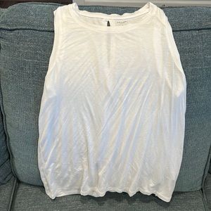 White tank top with keyhole on back size small